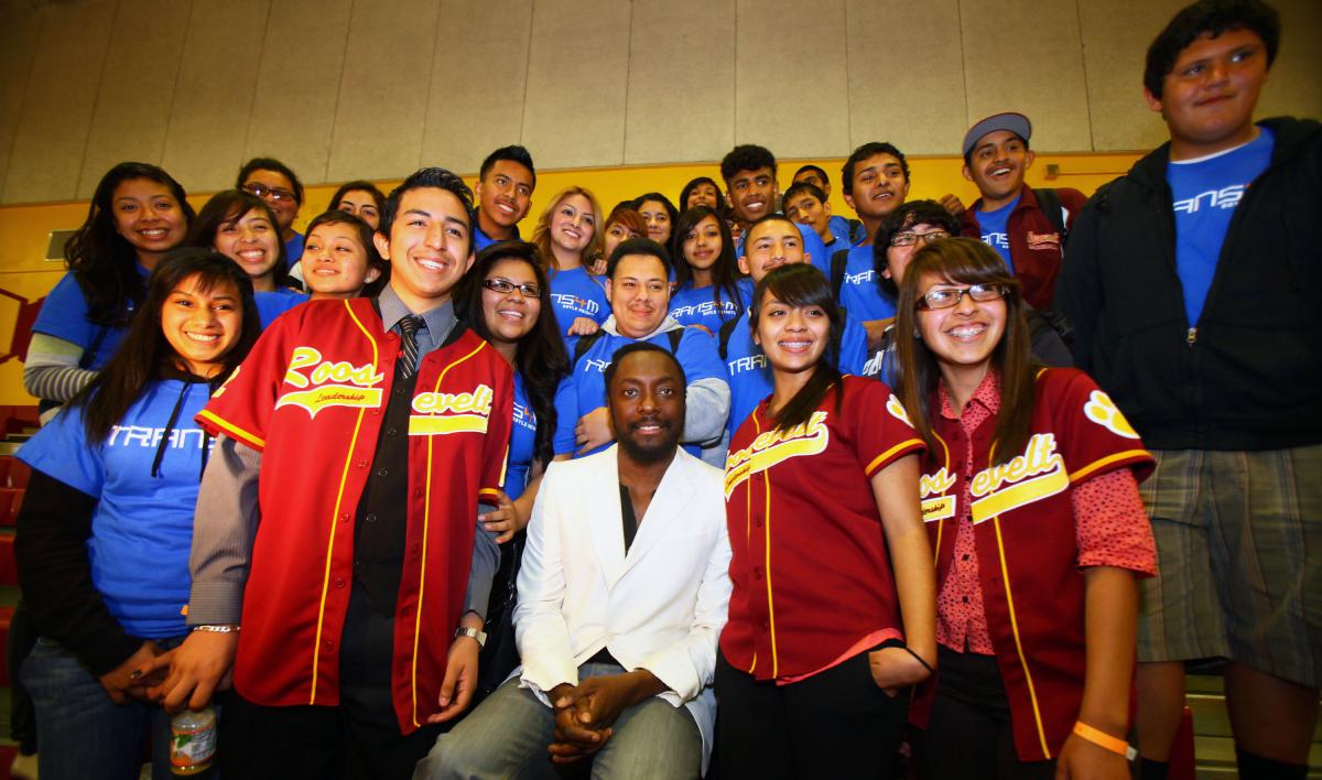 Will.i.am and Robotics Team